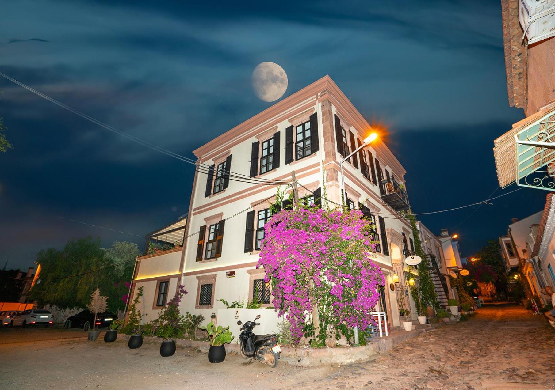 Siyah Lale Cunda 1841 (Adults Only) Hotel Ayvalı Kültér fotó