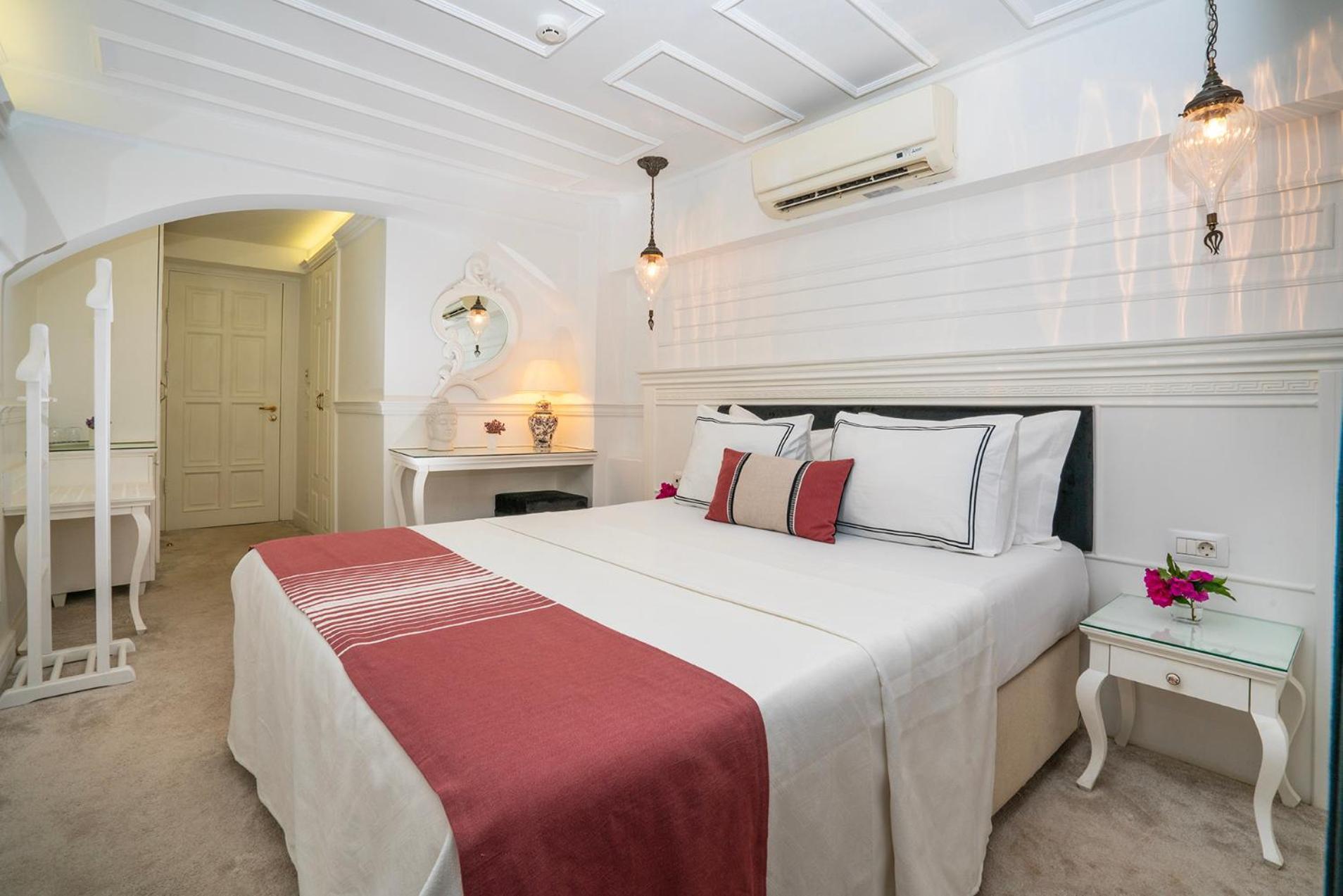Siyah Lale Cunda 1841 (Adults Only) Hotel Ayvalı Kültér fotó