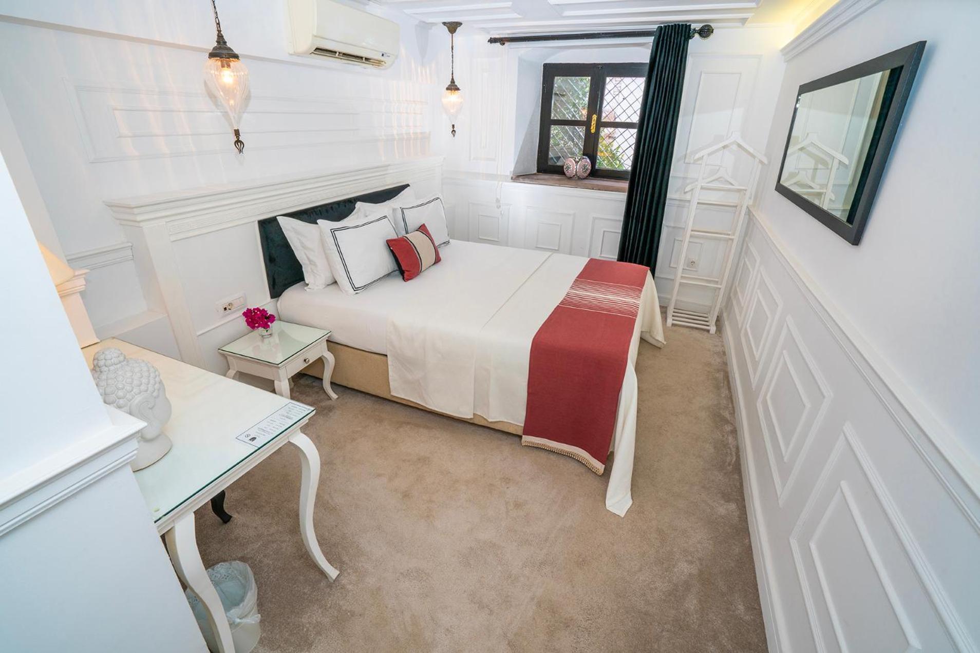 Siyah Lale Cunda 1841 (Adults Only) Hotel Ayvalı Kültér fotó